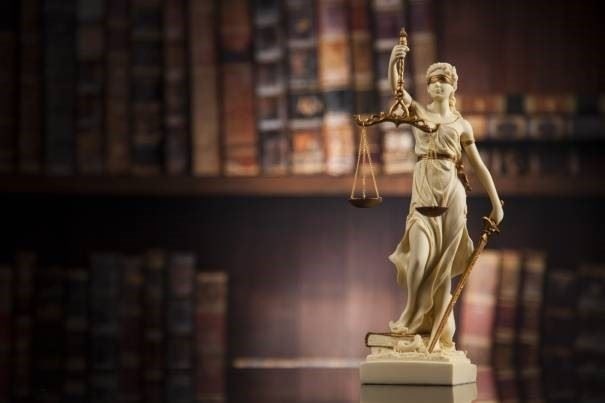 Понимание юридических прав при столкновении с правоохранительными органами